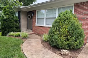 308 Twinview Terrace, Ballwin, MO 63011 - Photo 3