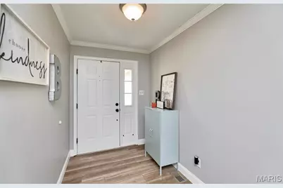 819 Spring Crest Drive, Fenton, MO 63026 - Photo 5