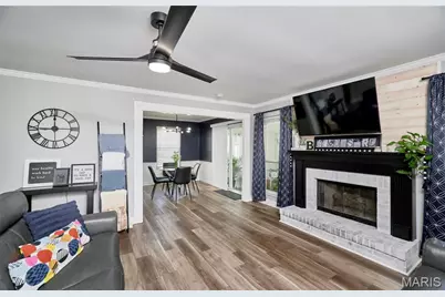 819 Spring Crest Drive, Fenton, MO 63026 - Photo 9