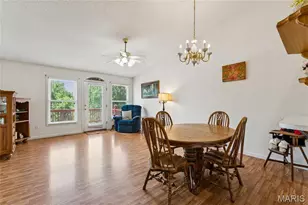 227 Maryland Dr, O'Fallon, MO 63366 - Photo 5