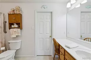 227 Maryland Dr, O'Fallon, MO 63366 - Photo 13