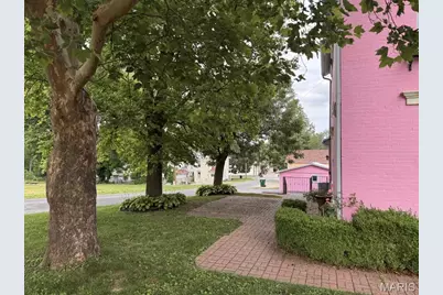 121 N 8th Street, Louisiana, MO 63353 - Photo 5