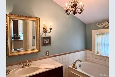 121 N 8th Street, Louisiana, MO 63353 - Photo 33