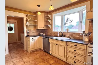 121 N 8th Street, Louisiana, MO 63353 - Photo 25