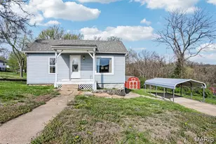 700 Lovett St, De Soto, MO 63020 - Photo 1