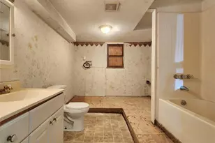 301 S Division St, Bonne Terre, MO 63628 - Photo 7