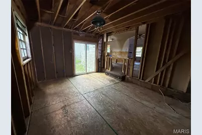 10357 Prince Drive, Saint Louis, MO 63136 - Photo 9
