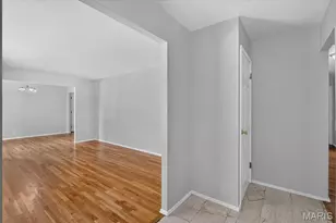3041 Wintergreen Dr, Florissant, MO 63033 - Photo 3