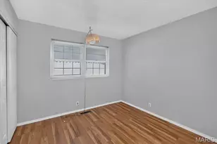 3041 Wintergreen Dr, Florissant, MO 63033 - Photo 13