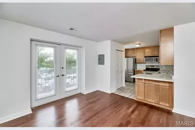 5630 Pershing Avenue #23, Saint Louis, MO 63112 - Photo 9