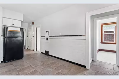 835 Catskill Drive, Saint Louis, MO 63125 - Photo 17