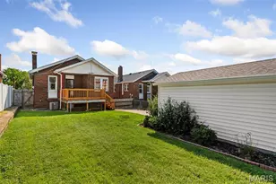 835 Catskill Dr, Saint Louis, MO 63125 - Photo 33