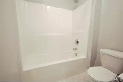 236 Countryshire Drive, Lake Saint Louis, MO 63367 - Photo 7