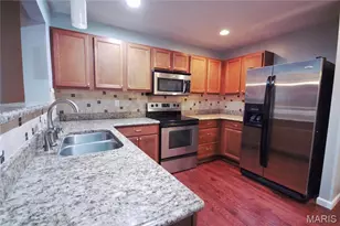236 Countryshire Dr, Lake Saint Louis, MO 63367 - Photo 3
