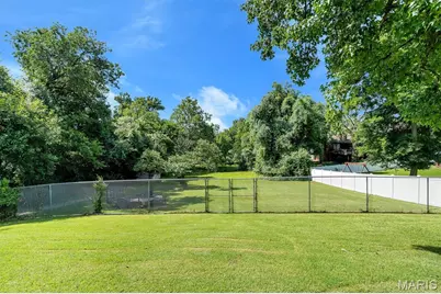 2948 Yaeger Road, Saint Louis, MO 63129 - Photo 35