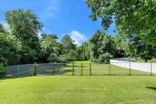 2948 Yaeger Rd, Saint Louis, MO 63129 - Photo 35