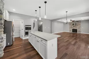 316 Chestnut Creek Cir, O'Fallon, MO 63368 - Photo 13