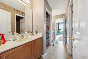5125 Delcastle Dr, Florissant, MO 63034 - Photo 13