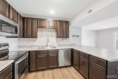 321 Bordeaux Way, Saint Peters, MO 63376 - Photo 9