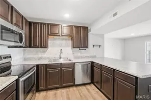 321 Bordeaux Way, Saint Peters, MO 63376 - Photo 9