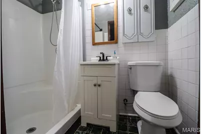 9110 Radiom Drive, Saint Louis, MO 63123 - Photo 15