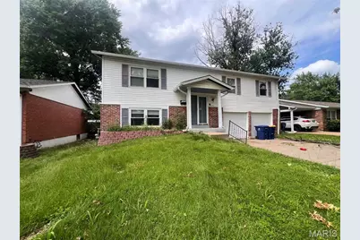 2353 Kingsford Drive, Florissant, MO 63031 - Photo 1