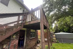 2353 Kingsford Dr, Florissant, MO 63031 - Photo 3