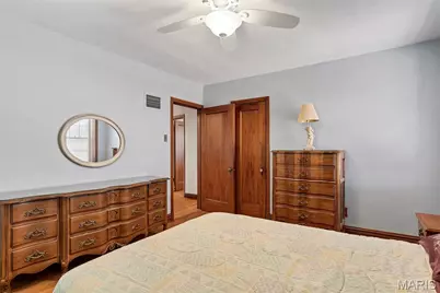 8015 Davis Drive, Clayton, MO 63105 - Photo 25