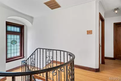 8015 Davis Drive, Clayton, MO 63105 - Photo 21