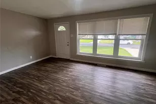 740 Crowder Dr, Florissant, MO 63031 - Photo 5