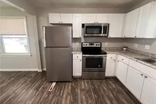 740 Crowder Dr, Florissant, MO 63031 - Photo 9