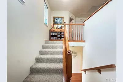 10342 Tiffany Village Circle Drive, Saint Louis, MO 63123 - Photo 17