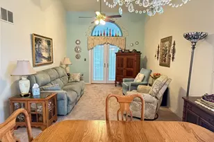 10342 Tiffany Village Cir Dr, Saint Louis, MO 63123 - Photo 5
