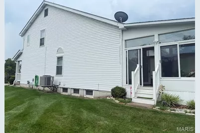 10342 Tiffany Village Circle Drive, Saint Louis, MO 63123 - Photo 29