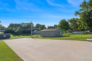 709 N Mill St, Festus, MO 63028 - Photo 33