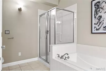 945 Huntington Chase Drive, Fenton, MO 63026 - Photo 17