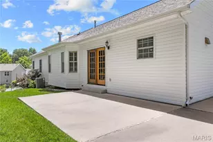 945 Huntington Chase Dr, Fenton, MO 63026 - Photo 27
