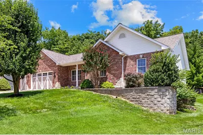 945 Huntington Chase Drive, Fenton, MO 63026 - Photo 37