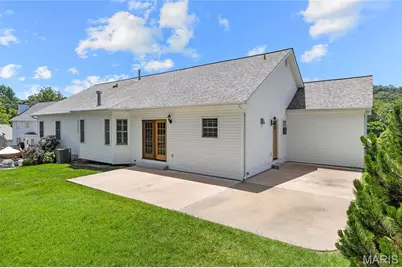 945 Huntington Chase Drive, Fenton, MO 63026 - Photo 31