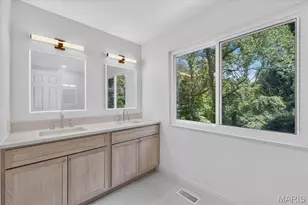 11330 Elzey St, Creve Coeur, MO 63141 - Photo 25