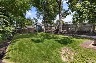 7021 Glades Ave, Saint Louis, MO 63117 - Photo 23