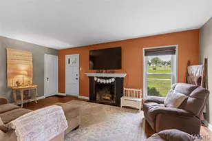 7258 MacKenzie Rd, Affton, MO 63123 - Photo 3