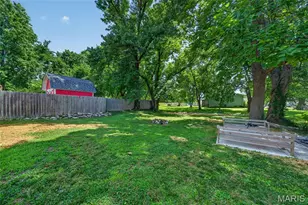 2302 N 5th St, Saint Charles, MO 63301 - Photo 29