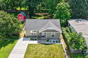 2302 N 5th St, Saint Charles, MO 63301 - Photo 35
