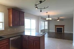 1455 Chambers Dr, O'Fallon, MO 63366 - Photo 9