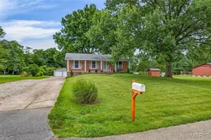 1139 Vicksburg Dr, Festus, MO 63028 - Photo 5