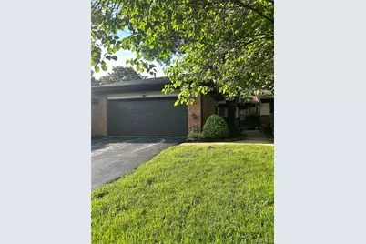 724 Sandy  Summit Dr, Ballwin, MO 63021 - Photo 1
