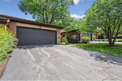 724 Sandy  Summit Dr, Ballwin, MO 63021 - Photo 1