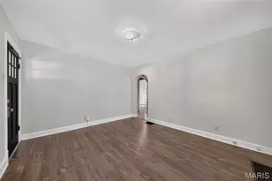 1014 N Benton Ave, Saint Charles, MO 63301 - Photo 25