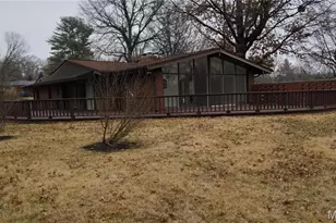 10621 Country View Dr, Creve Coeur, MO 63141 - Photo 27